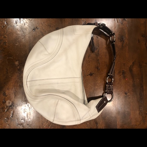 Coach purse - Picture 2 of 8